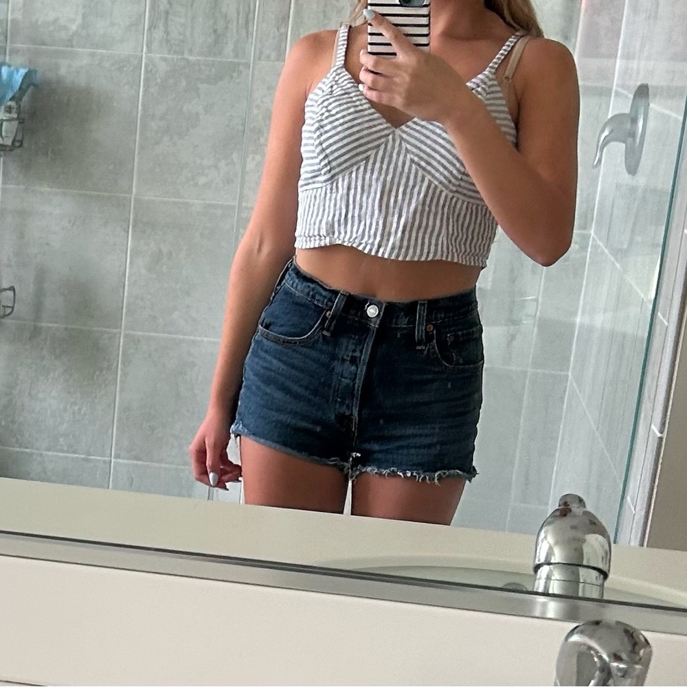 Levi’s 501 Dark Blue Jean Shorts